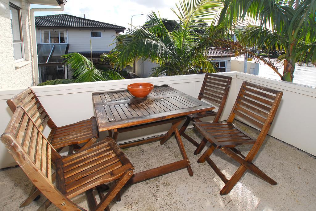 Takapuna Motor Lodge Όκλαντ Δωμάτιο φωτογραφία